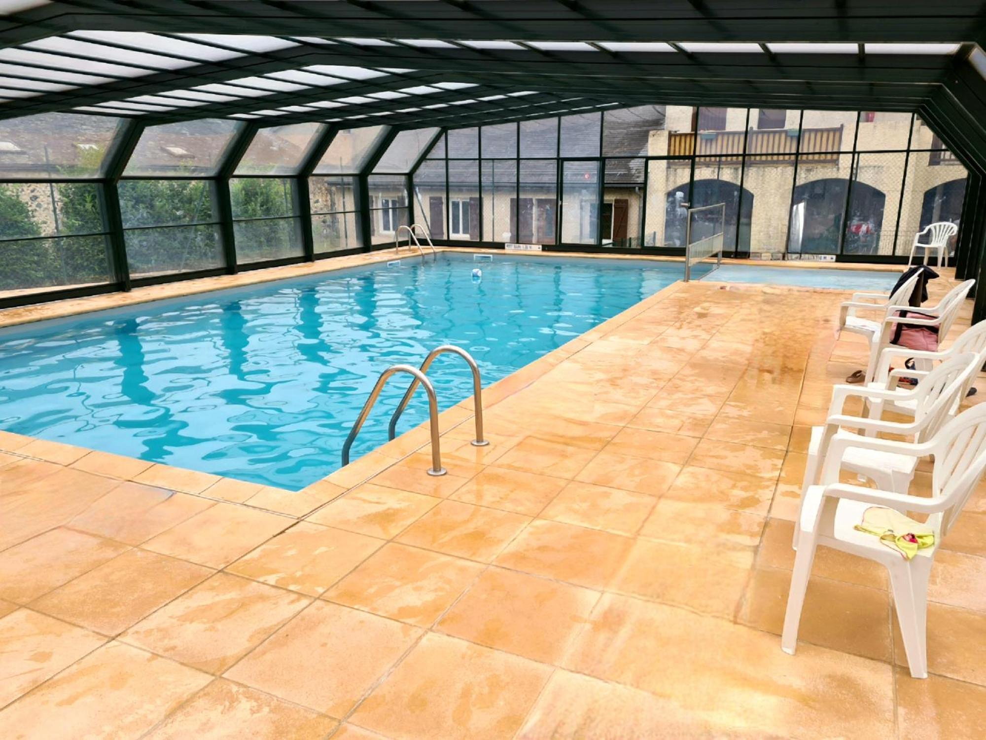 Escapade Montagne En Famille, Appartement Cosy Avec Piscine Couverte Bielle المظهر الخارجي الصورة